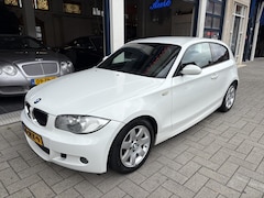 BMW 1-serie - 118i Business Line CLIMA/TOP ONDERHOUDEN