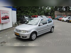 Volkswagen Polo - 1.4 Comfortline