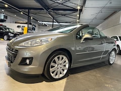 Peugeot 207 CC - 1.6 VTi Griffe/Dealer onderhouden/Leder/Apk nw bij aflevering