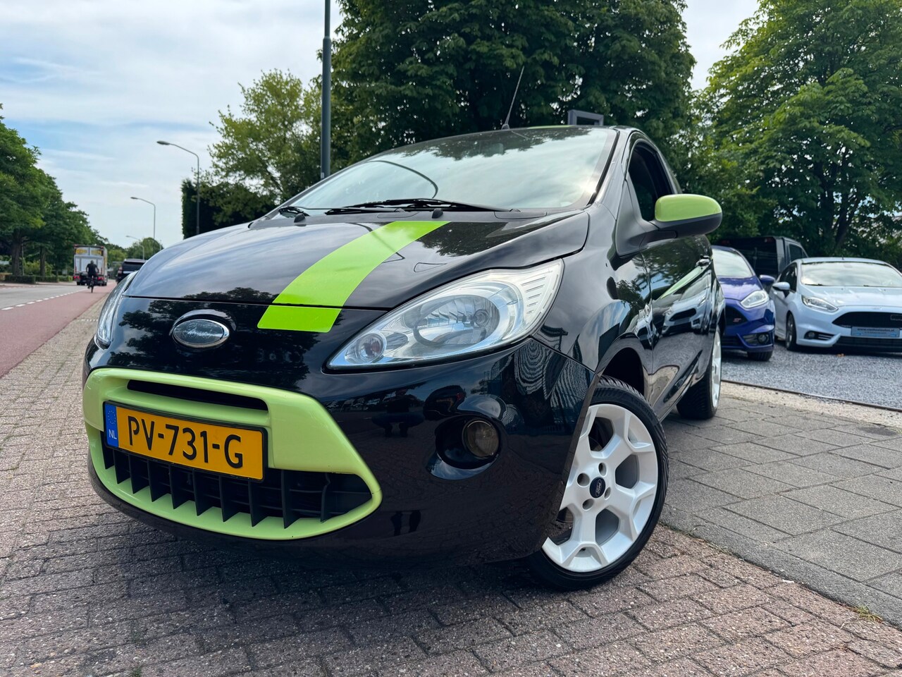 Ford Ka - 1.2 Titanium A-C Elek Pakket Lmv Spoiler Nw Apk - AutoWereld.nl