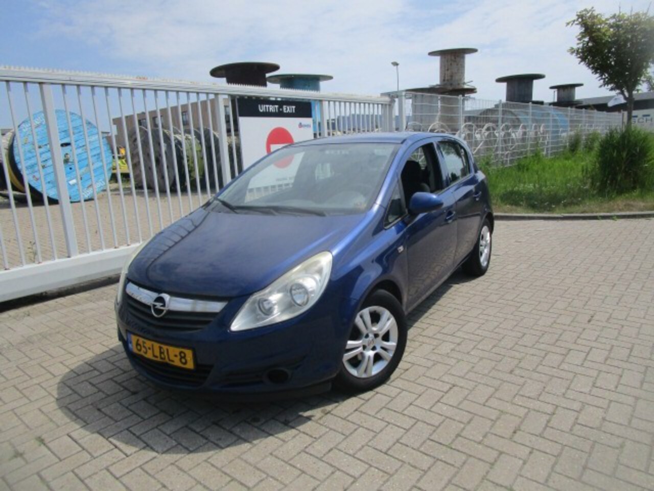 Opel Corsa - 1.4-16V Enjoy 1.4-16V Enjoy - AutoWereld.nl