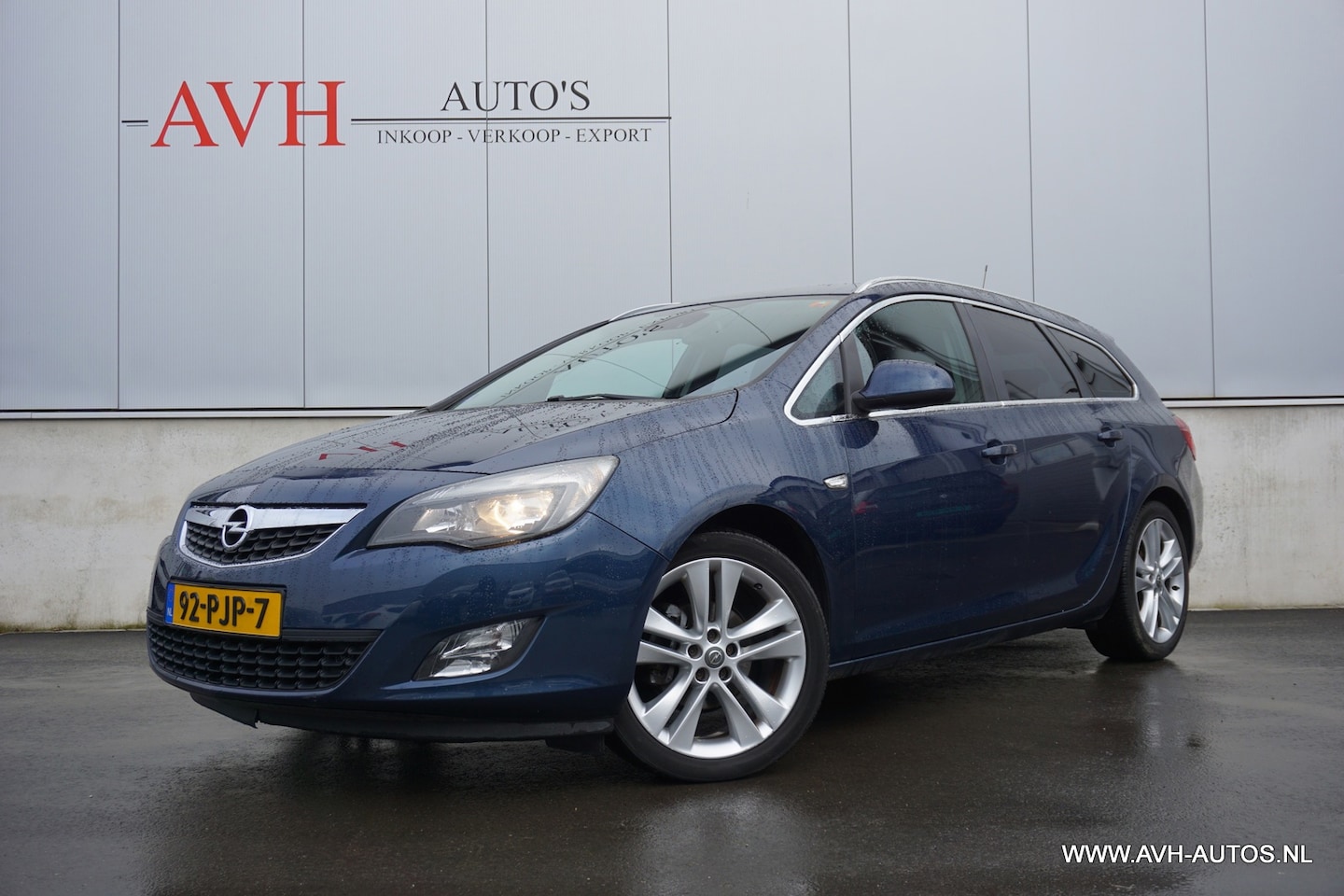 Opel Astra Sports Tourer - 1.4 Turbo Sport 1.4 Turbo Sport - AutoWereld.nl