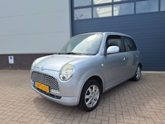 Daihatsu Trevis - | 1.0 | Bluetooth |