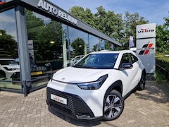 Toyota Aygo X - Hybrid 115 play+Go Pack/STOELVERWARMING/LMV 17"/CAMERA