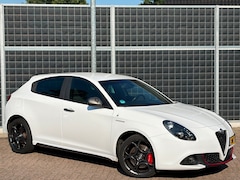 Alfa Romeo Giulietta - 1.4 Turbo | MultiAir |Super |Automaat |