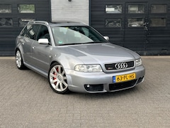 Audi RS4 - Avant 2.7 V6 quattro RS4, Schuurvonst Compleet dealer onderhouden