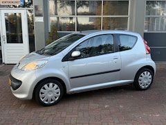 Peugeot 107 - 1.0-12V XS Automaat Bj 2006 Km 94.000 Nap 2e eigenaar