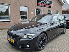 BMW 3-serie Touring - 320i M Sport. O.a. carplay, leder, navi, camera, LED cruise, trekhaak. Dealer onderhouden.
