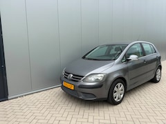 Volkswagen Golf Plus - 1.6 FSI Comfortline Business