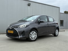 Toyota Yaris - 1.3 VVT-i Aspiration | Navigatie en cruisecontrol
