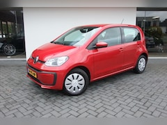 Volkswagen Up! - 1.0 / Clima/ Camera/ Parkeersensoren/ Licht & zichtpakket/ Cruise Contol/ Facelift NL auto
