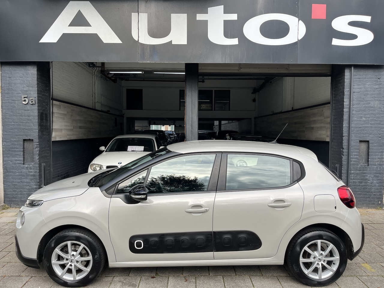 Citroën C3 - 1.2 PureTech S&S Business I distributieriem vervangen I - AutoWereld.nl
