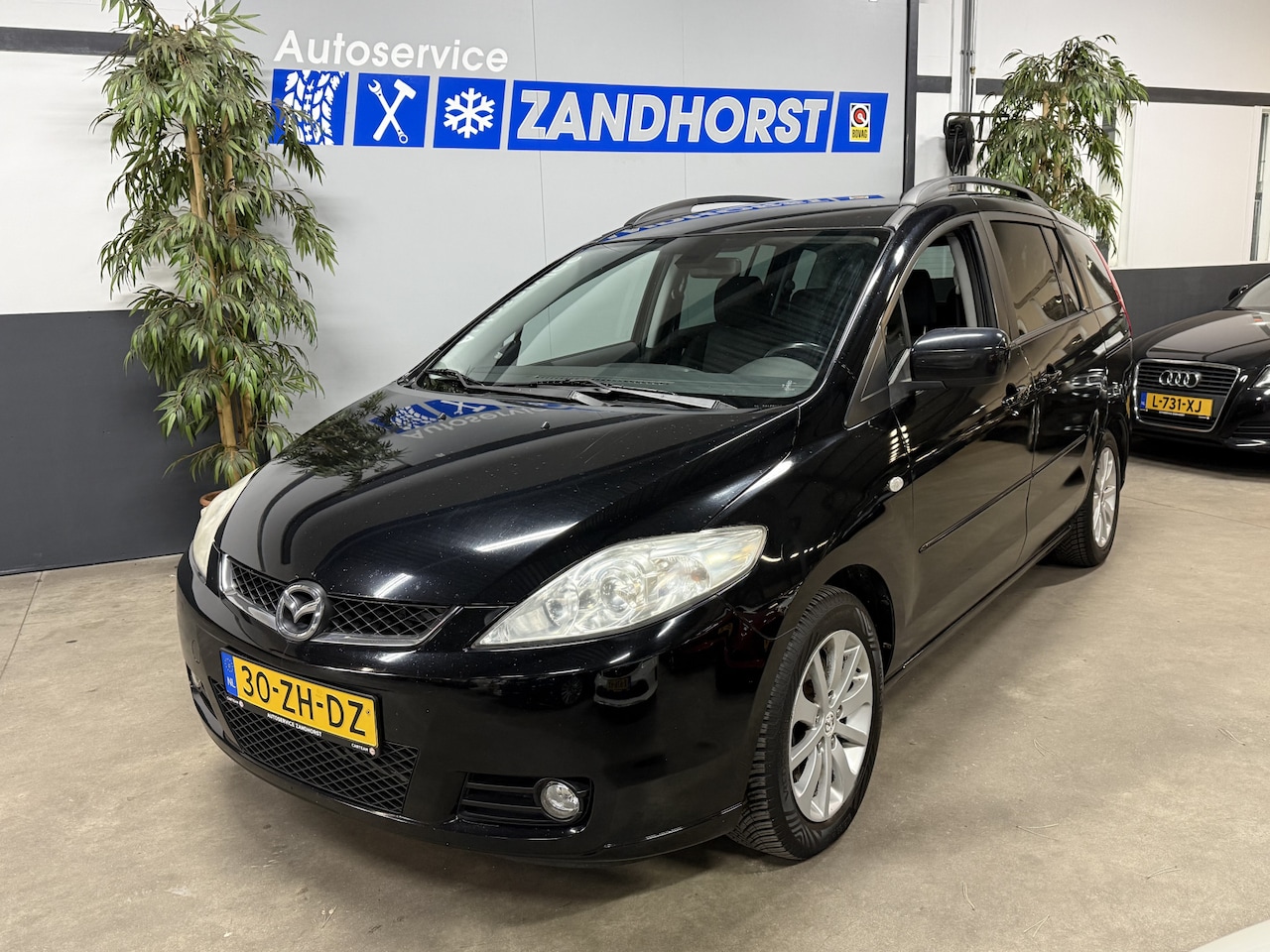 Mazda 5 - 2.0 Executive // APK tot 10-08-2027!!! - AutoWereld.nl