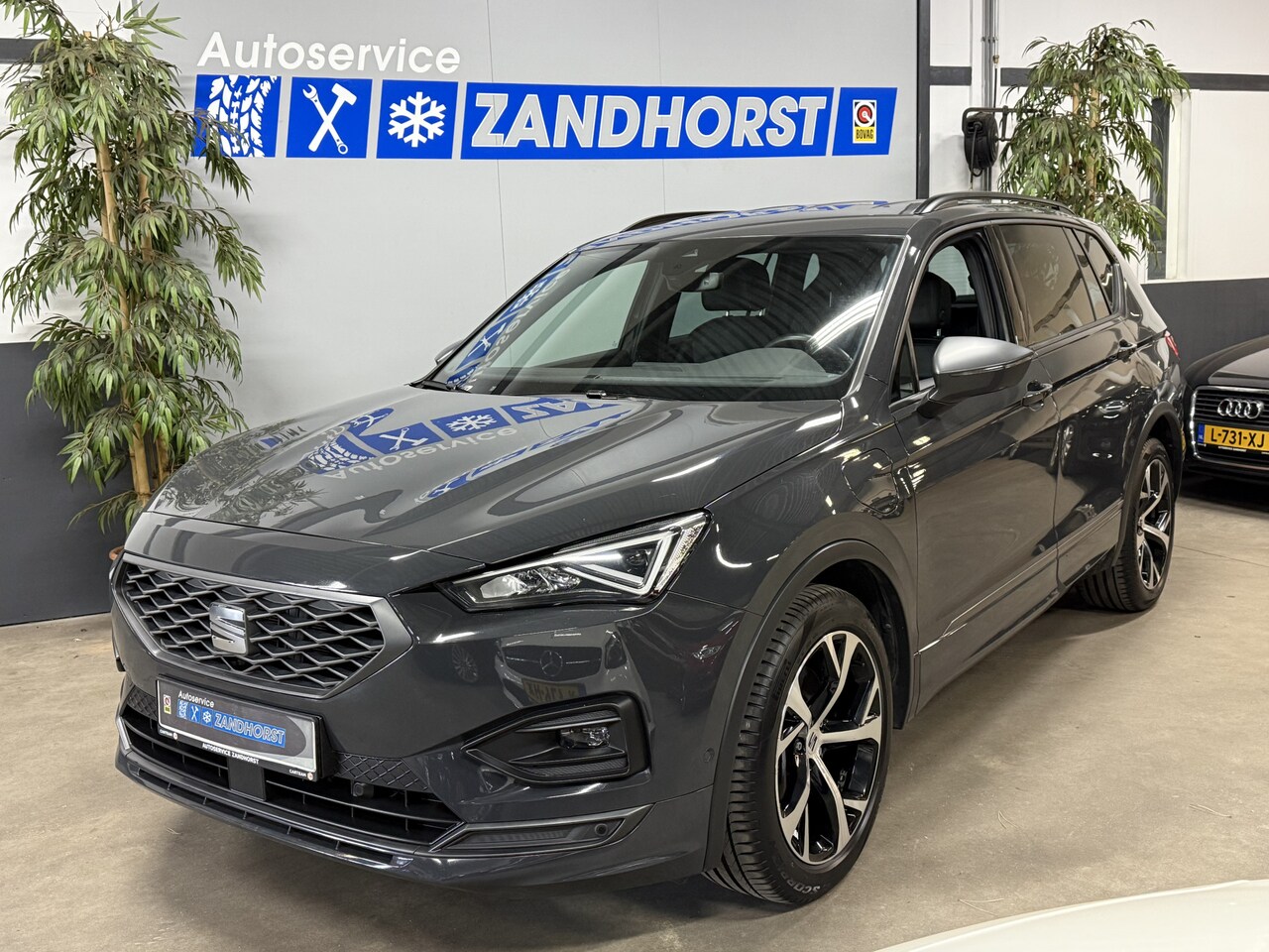 SEAT Tarraco - 1.4 TSI e-Hybrid PHEV FR Business Intense // Leer // Led // Keyless - AutoWereld.nl