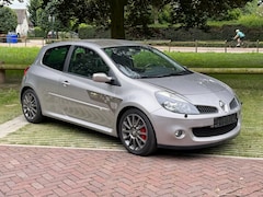 Renault Clio - 2.0-16V RS F1Team R27 Gris Makaha