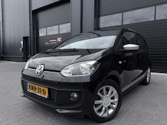 Volkswagen Up! - 1.0 CLUB UP|Stoel verw|Bluetooth|Navi|Airco|Nwe Koppeling|1e eig|Dealer onderhouden|LMV|