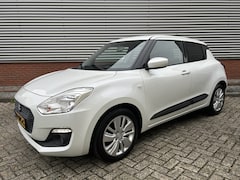 Suzuki Swift - 1.2 Select | Navigatie | Stoel Verwarming | Camera | Cruise | Goed onderhouden | Nette aut
