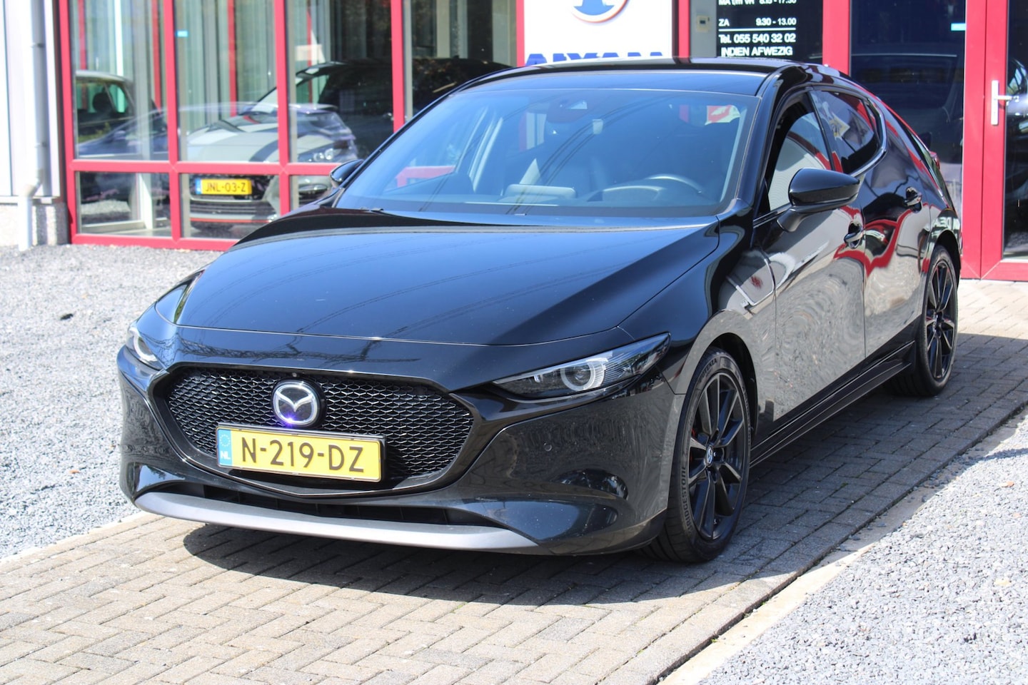 Mazda 3 - 2.0 e-SkyActiv-X M Hybrid 180 Luxury - AutoWereld.nl