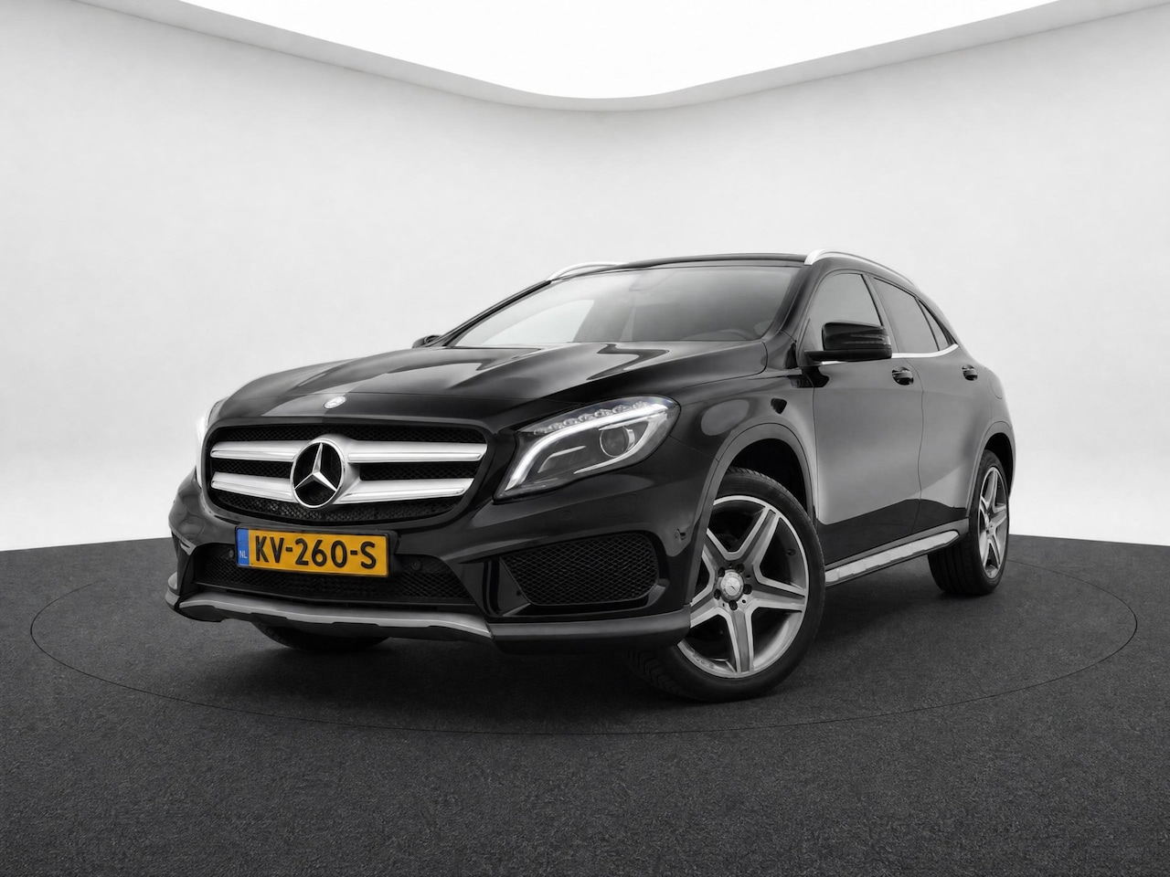 Mercedes-Benz GLA-Klasse - 200 Prestige|AMG|NAVI|CAMERA|Stoelverw|LED|GOED ONDERHOUDEN - AutoWereld.nl