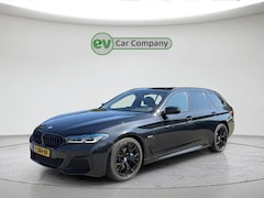BMW 5-serie Touring - 530e Business Edition Plus | M Sport | Laser LED | Trekhaak | Dealer onderhouden | Cruise