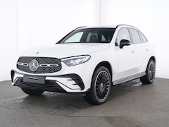 Mercedes-Benz GLC-klasse - 300 e 4MATIC AMG Plug-In Hybride AMG-Line | Night Pakket | Trekhaak | Distronic | AC en DC