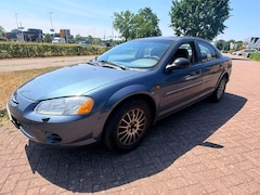Chrysler Sebring - 2.0i-16V - Automaat - APK 02-2027