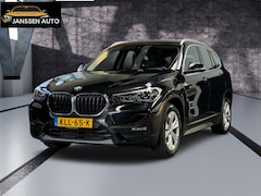 BMW X1 - XDrive25e High Executive | HUD | Camera | Leder | Led | Stoelverwarming | Plug in Hybrid