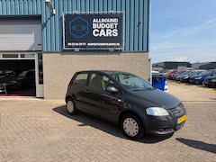 Volkswagen Fox - 1.2 Trendline