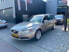 Volvo V70 - 2.0T Kinetic Schuifdak Trekhaak Airco Navi NAP APK