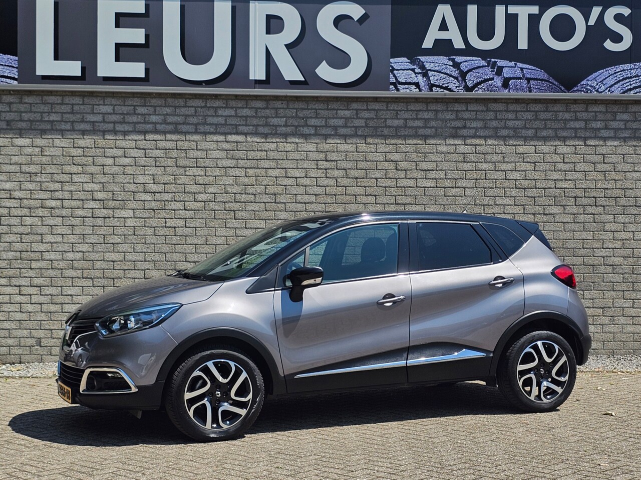 Renault Captur - 1.2 TCe Dynamique Trekhaak/camera - AutoWereld.nl