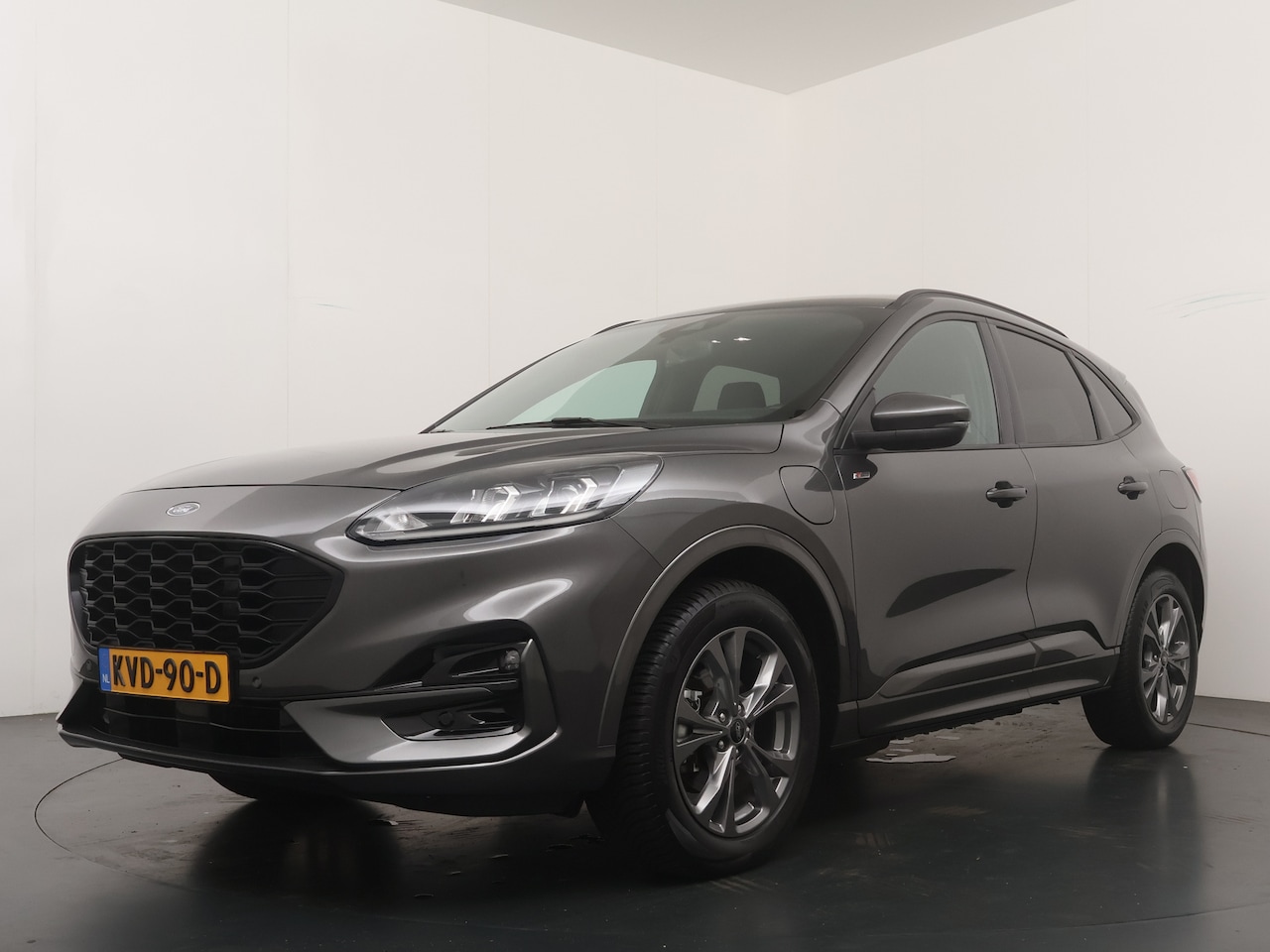 Ford Kuga - 2.5 PHEV ST-Line | AGR Stoelen | SOH 97,7% | Winter Pack | Camera | 4 seiz. banden | SYNC - AutoWereld.nl