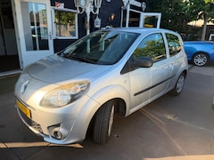 Renault Twingo - 1.2-16V Authentique