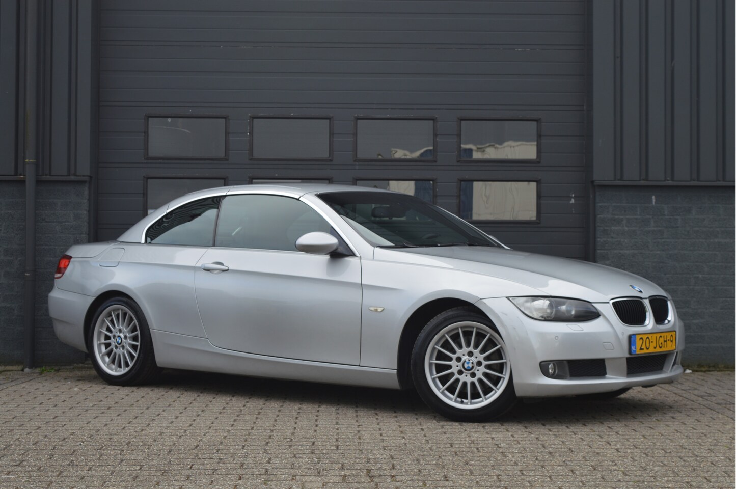 BMW 3-serie Cabrio - 320i Executive | LEDER | HIFI | CRUISE | STOELVERWARMING | - AutoWereld.nl