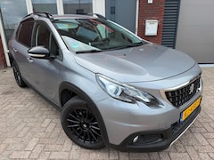 Peugeot 2008 - 1.2 PureTech GT-line / Leder / PDC / Navi / Cruise / Clima