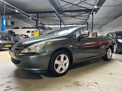 Peugeot 307 CC - 2.0-16V XSI/Leder/climatronic/Apk nieuw bij aflevering