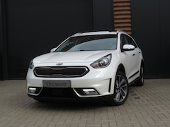 Kia Niro - 1.6 GDi Hybrid ExecutiveLine 1e Eigenaar Cr-Control JBL Stoelverw Trekhaak