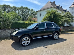 Porsche Cayenne - S 4.5 V8 2004 Youngtimer Standkachel Carbon Weinig KM