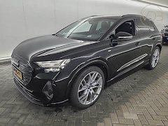 Audi Q4 e-tron - 35 SOH 93% S-Line Competition PANO CAMERA