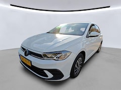 Volkswagen Polo - 1.0 TSI 95pk Life Edition DSG Automaat / Navigatie by APP / LM 15 inch / Parkeersensoren /