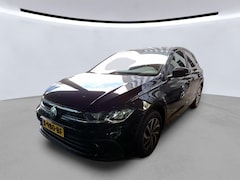 Volkswagen Polo - 1.0 TSI 95pk Life / Navigatie by APP / LED / LM 15 inch / Parkeersensoren / Digital cockpi