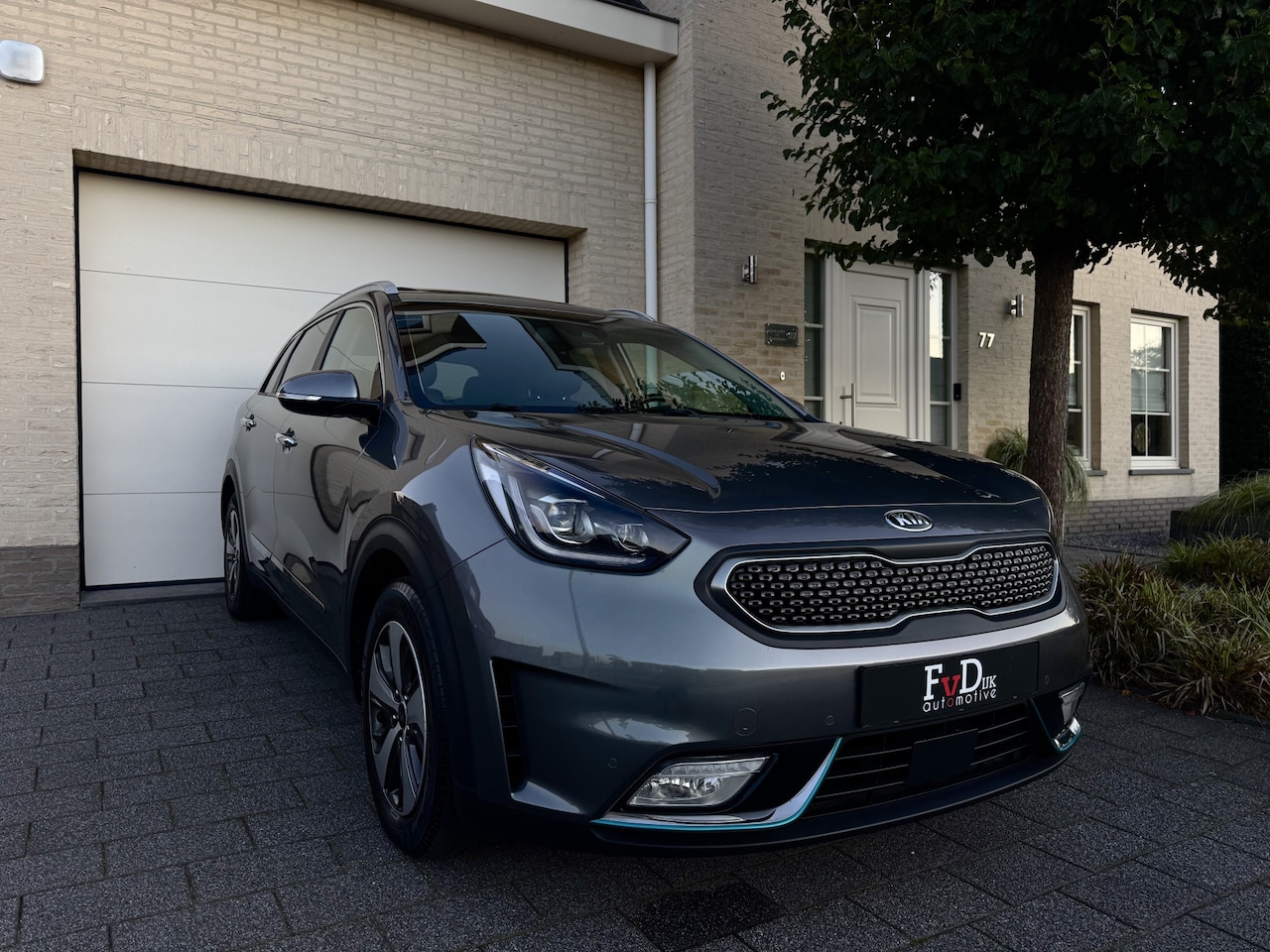 Kia Niro - 1.6 GDi PHEV DynamicLine Navi Leder Carplay Camera Keyless ACC JBL Pdc Hybride - AutoWereld.nl