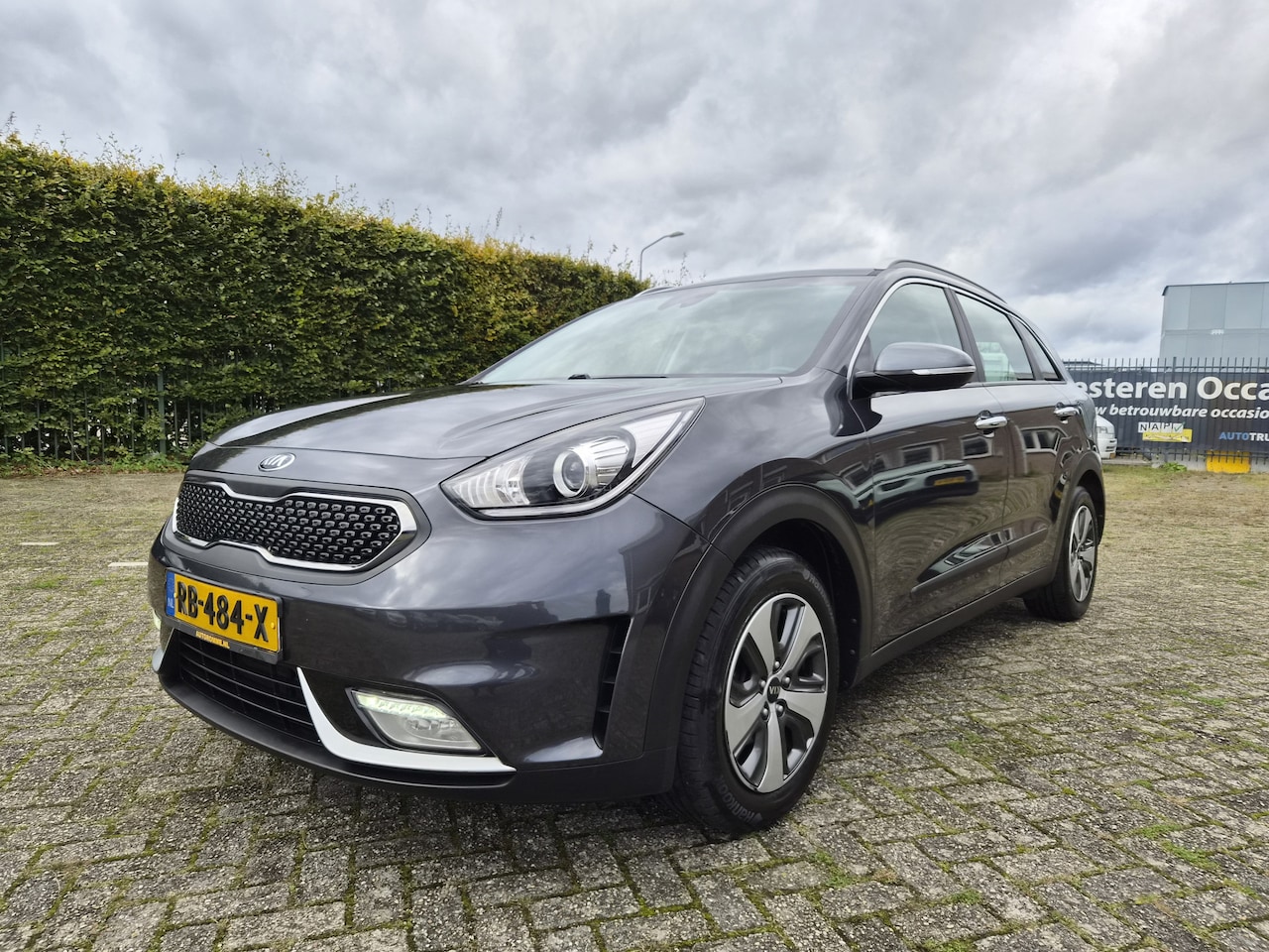 Kia Niro - 1.6 GDi Hybrid DynamicLine ✅NETTE AUTO! ✅Trekhaak - AutoWereld.nl