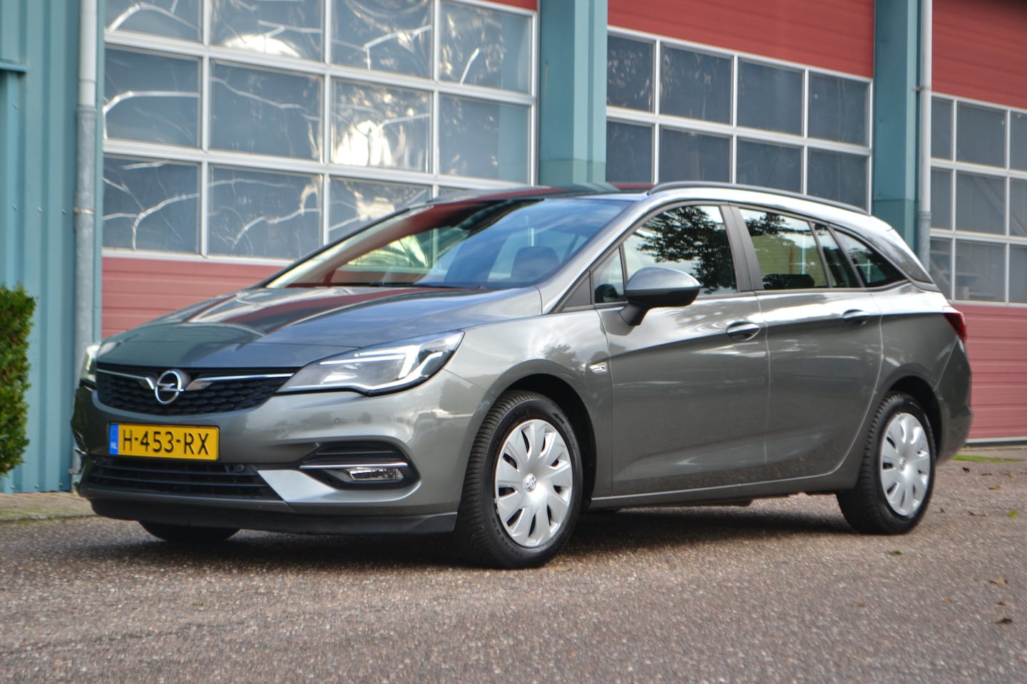 Opel Astra Sports Tourer - 1.2 Business Edition 1.2 Business Edition - AutoWereld.nl
