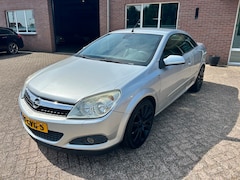 Opel Astra TwinTop - 1.8 Temptation // APK 3-2-2027