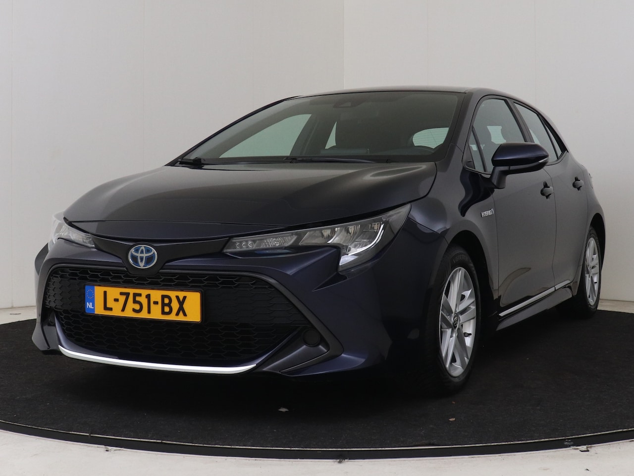Toyota Corolla - 1.8 Hybrid Business | Dealer onderhouden | Cruise Control Adaptive | Achteruitrijcamera | - AutoWereld.nl