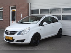 Opel Corsa - 1.4-16V Licht Metalen Velgen, Trekhaak, Getint Glas, airco., 2Sleutels, Nieuwe Apk