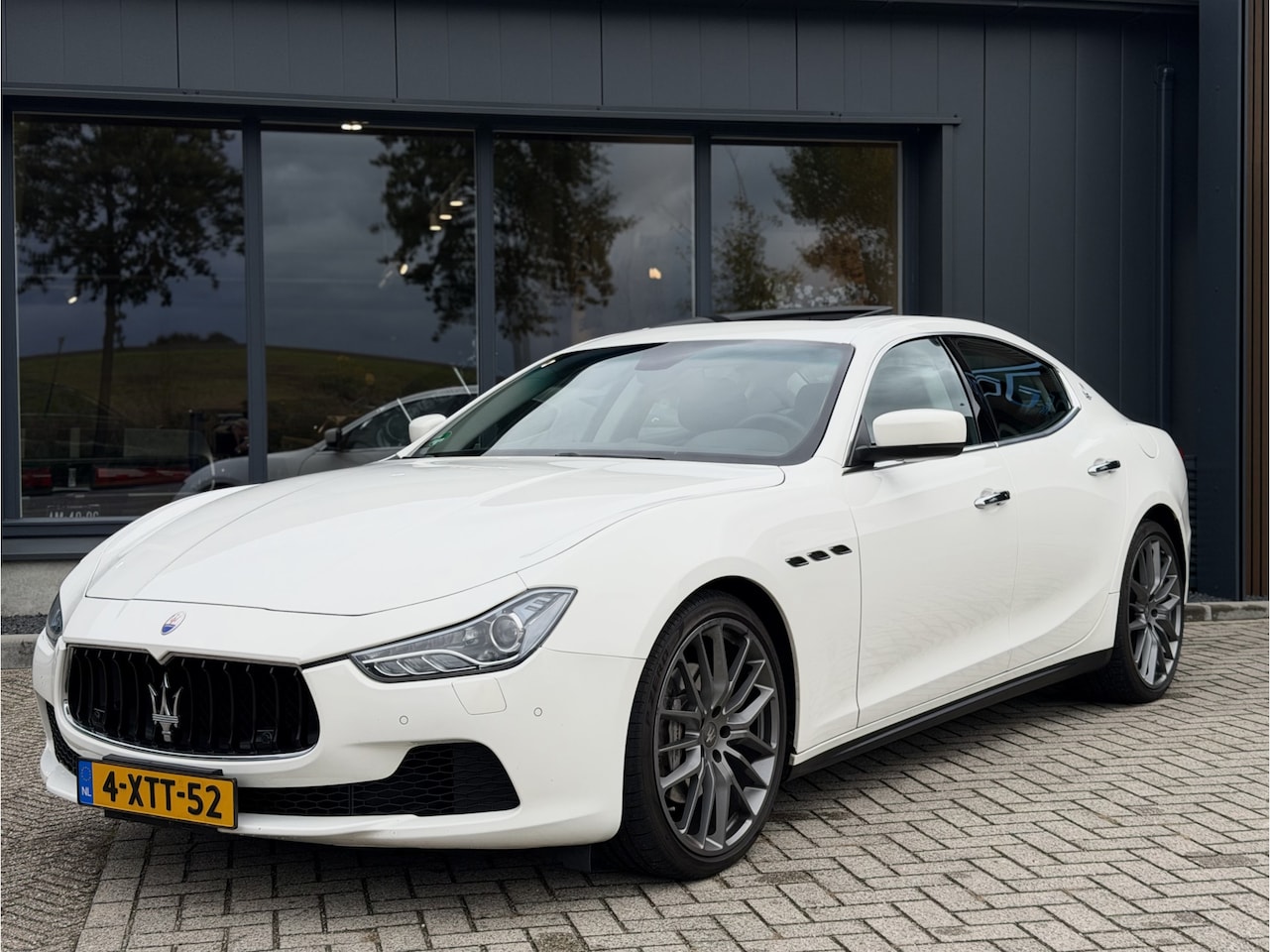 Maserati Ghibli - 3.0 V6 D Dealer OH Camera Vol Leder - AutoWereld.nl