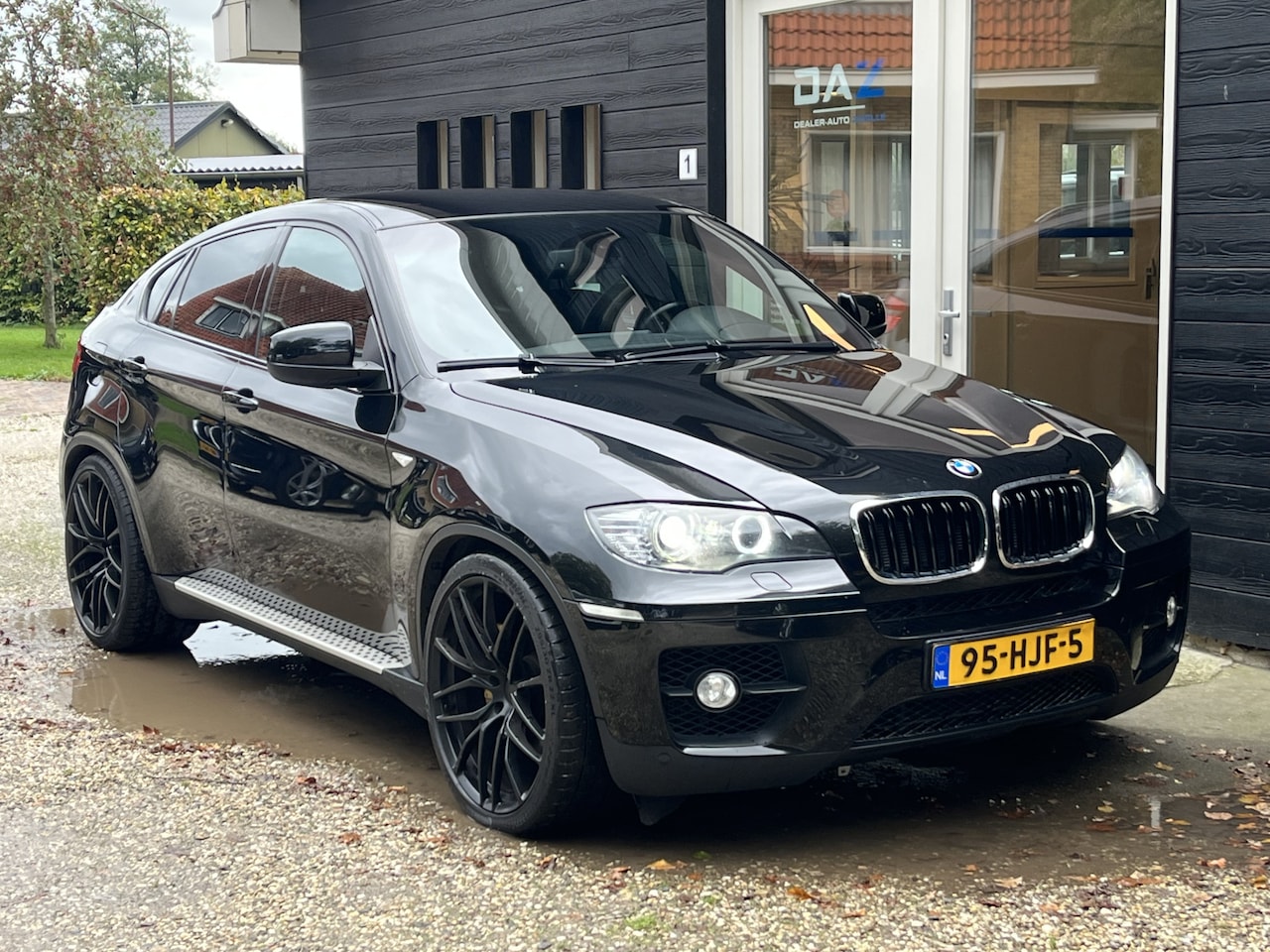 BMW X6 - xDrive50i High Executive Aut/Ecc/Leer/Navi/NL auto - AutoWereld.nl