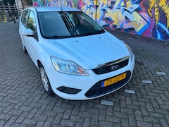 Ford Focus Wagon - 1.8 Trend Flexi Fuel facelift type. Airco station start blokkering weigert vaak dan start