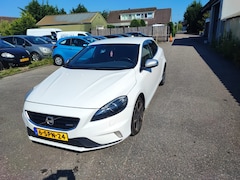 Volvo V40 - 1.6 D2 R-Design
